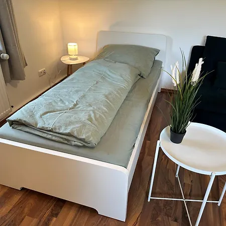 Bahnhof Marxgruen Apartment